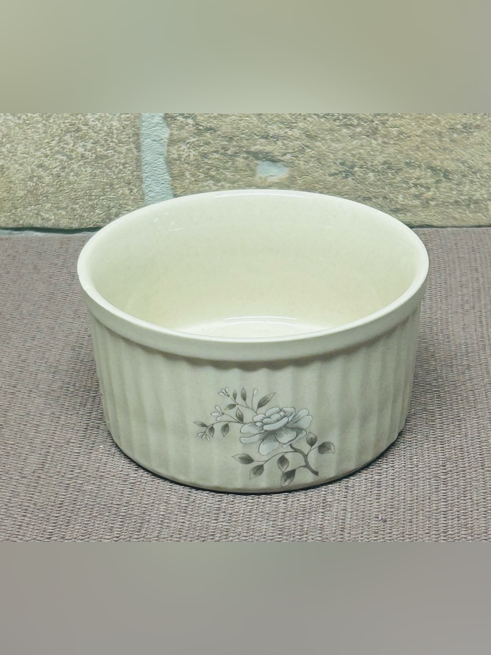 Southampton Stoneware Collection
Ramekin Baking 4'"'x 2"